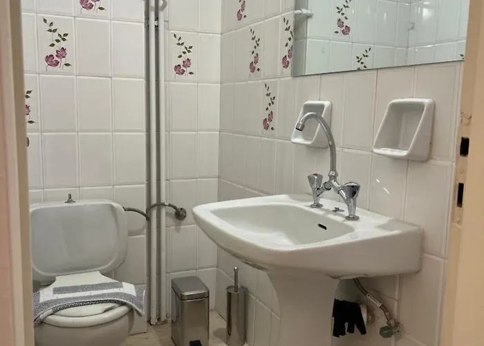 Beachfront Paradise *